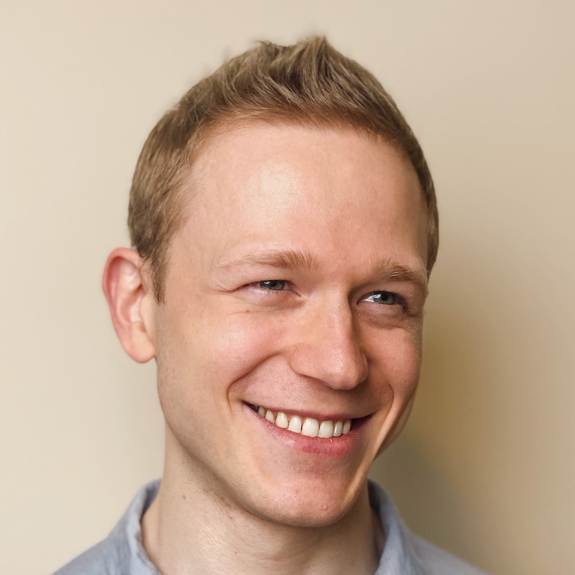 Headshot of Kristopher Brackebusch